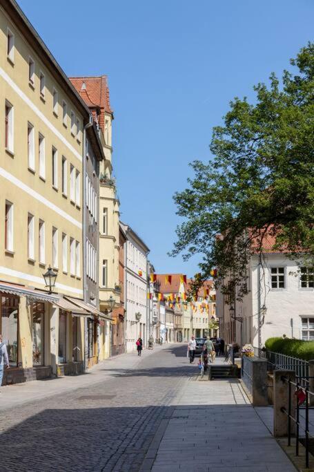Design & Chill #altstadt #beamer Apartment Wittenberg